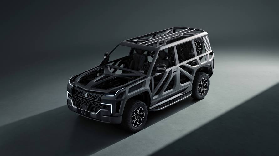 佛山47仰望U8硬派越野的科技魅力，国能汽车对传统燃油车市场的冲击